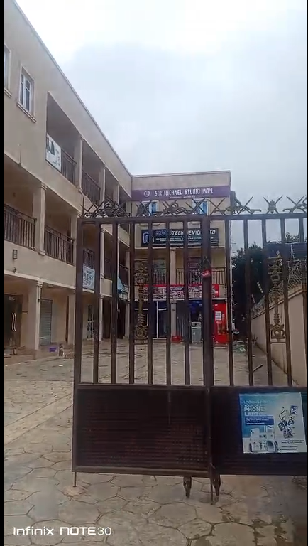 Shopping Complex For Sale